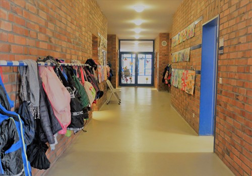 Grundschule Brüser Berg Bonn Rundgang Flur