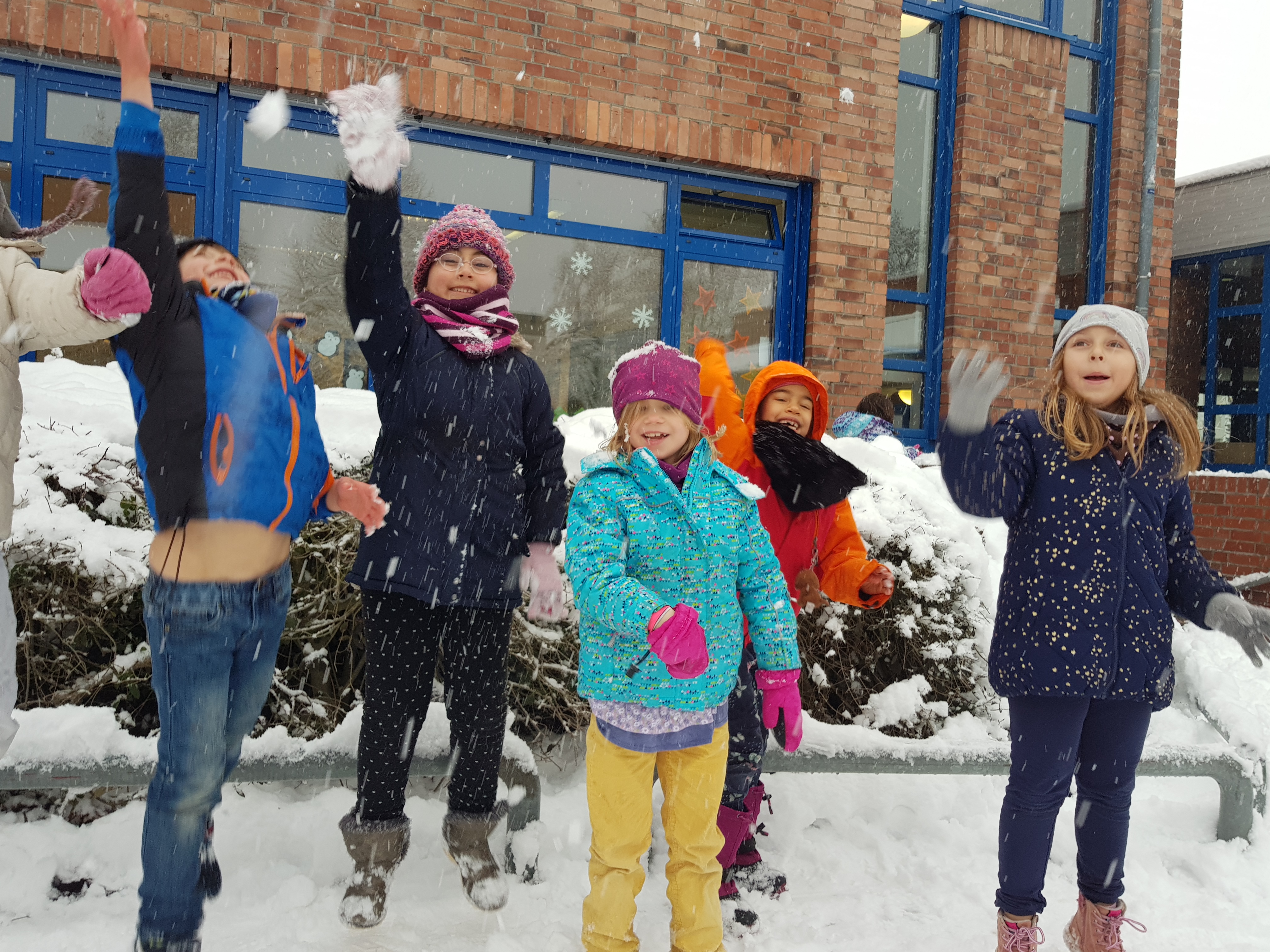 Schule im Schnee